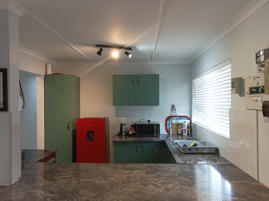 5 Bedroom Property for Sale in Siyakha Eastern Cape